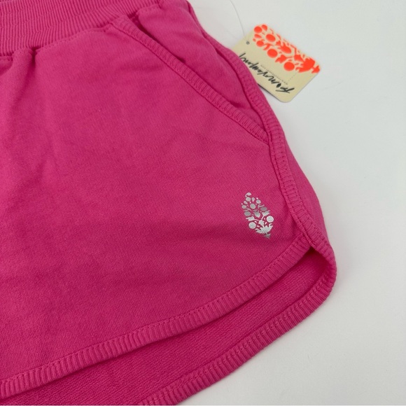 Free People Movement | Get Set Short in Haute Pink | Small New with Tag - Picture 8 of 15